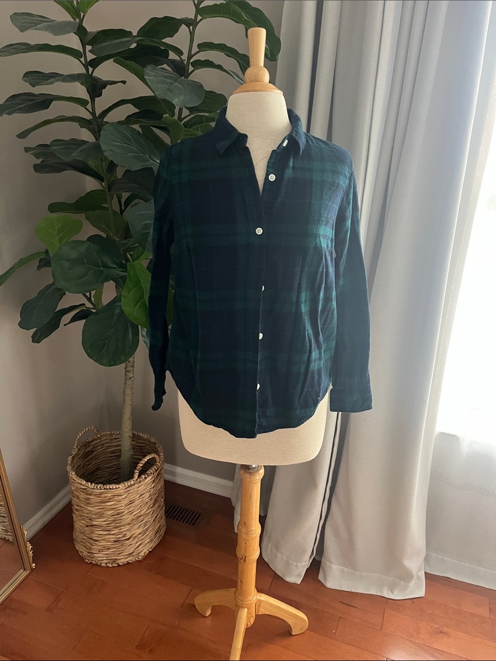 Old Navy Navy and Green Plaid Button-Down Shirt